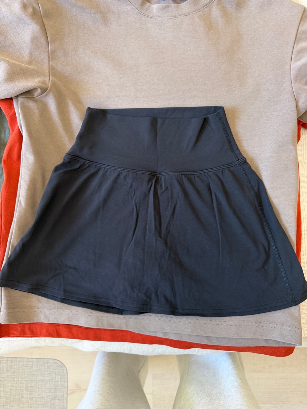 lululemon high-rise align skirt Black size 4 like new